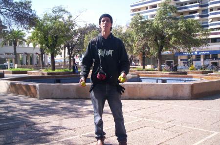 hma9 fi fes m3a 3achran 